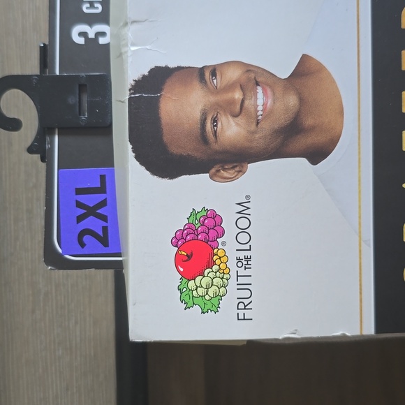 FRUIT OF THE LOOM  CREW TEE - Picture 2 of 5